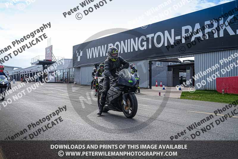 donington no limits trackday;donington park photographs;donington trackday photographs;no limits trackdays;peter wileman photography;trackday digital images;trackday photos